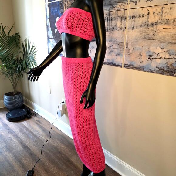 MISA Los Angeles Flamingo Pink Crochet 2 Piece Set NWT - Picture 4 of 16